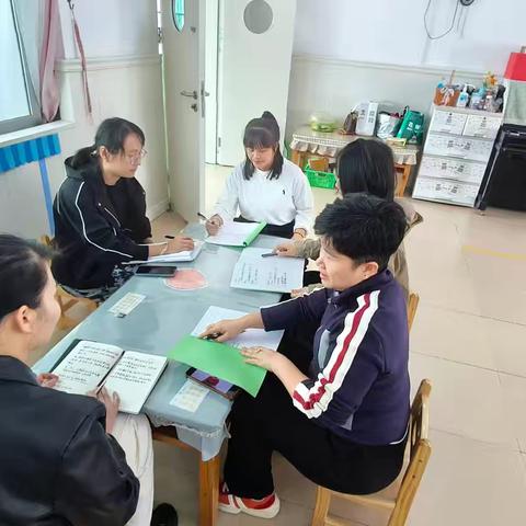 2026年秋季万宁市幼儿园小课题《中班幼儿玩具自主整理行为的培养策略研究》之研究课《好玩的整理游戏》