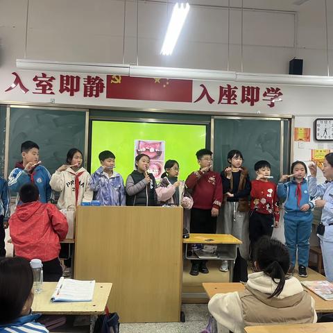 红娃家长课堂开讲啦！——新华区新程街小学教育集团总校开展家长进课堂活动