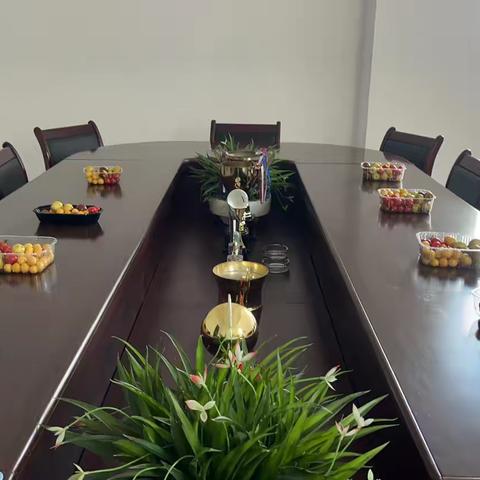 “英”爱同行，“研”途花开 ——虹实中英语教研组第一次教研活动