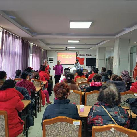 奉献暖社区 志愿新启程——七里山街道七东社区开展2024年度志愿者年终表彰大会