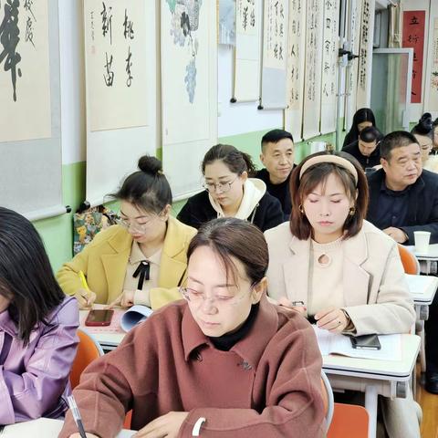 悠悠诗词韵，浓浓联盟情         ——花牛中心学校代表队参加天水市实验小学教育联盟“以诗育人，绽放童心”首届校园诗歌节暨实验小学第九届校园诗歌节开幕式及观摩课活动