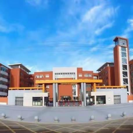 【劳•悦颍川】师生集体劳动，共建美丽校园——四年级部班级卫生与文化墙成果展示