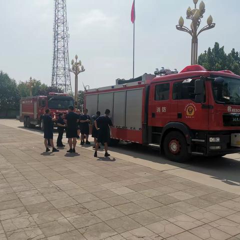 消防活动进校园——东小王小学携手辛集市消防救援大队进行演练活动