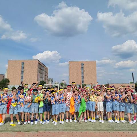 你好！闪光的小孩💫六一快乐！——记三年级十二班庆“六一”活动