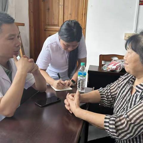 生命火炬燃乡土 青春实干助振兴｜赣南医科大学实践队赴于都县宽田乡开展暑期三下乡社会实践活动