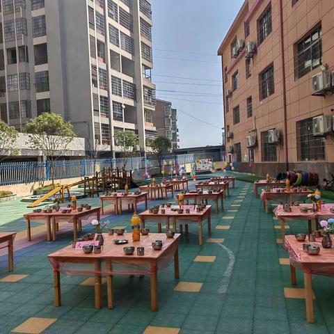 🔔叮～Happy进入小朋友的朋友圈⭕️享受小朋友的快乐🧚‍♀️镜头记录我们每一个瞬间💞                              🎈小一班🎈