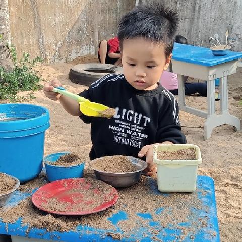 绘本伴我同行——海口市龙泉镇中心幼儿园国熙巷分园小一班绘本故事分享（第11期）