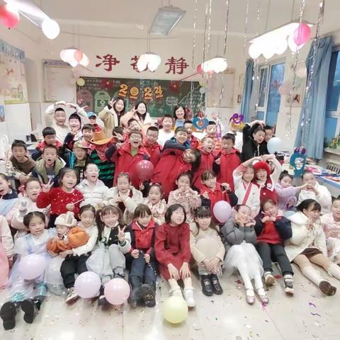 “庆元旦 ，闪光彩” ——实验小学三（3）班开展庆元旦活动