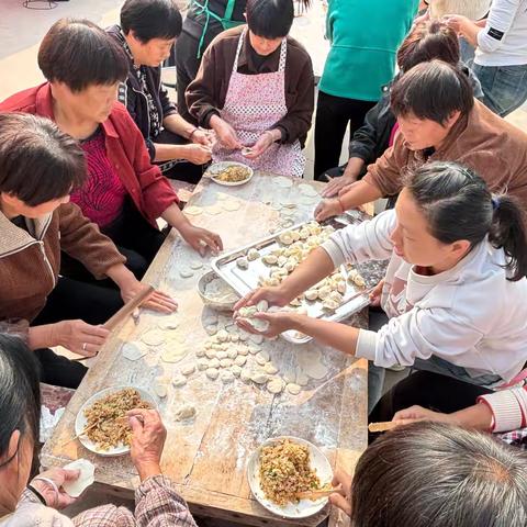 重阳“饺子宴” 情暖老人心——三乡镇流渠村举办第三届重阳节孝亲敬老活动