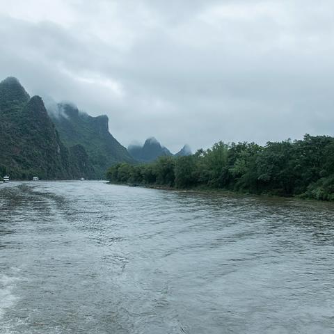 烟雨漓江  水墨画卷