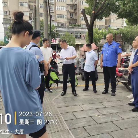 【深圳东风】炎炎夏日送清凉滴滴关怀暖人心