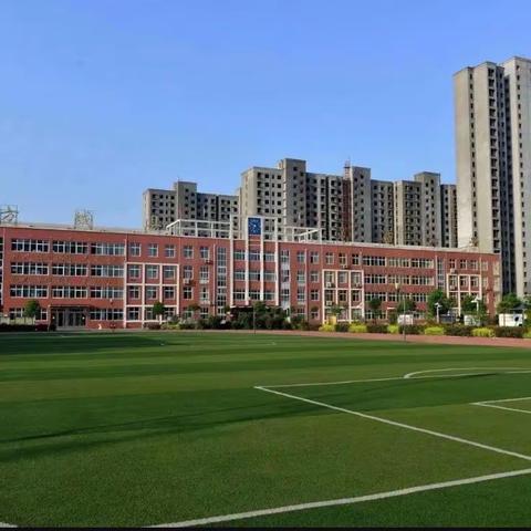 展课堂风采，享数学魅力——龙城小学课堂教学研修活动