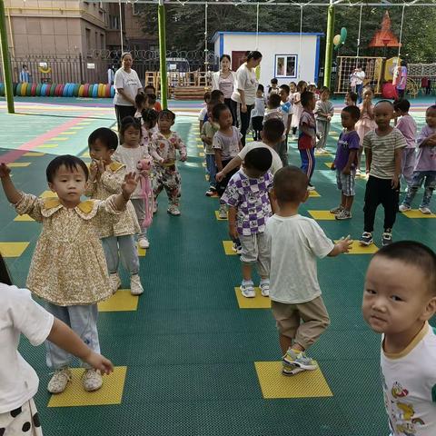 《秋季幼儿保健知识》