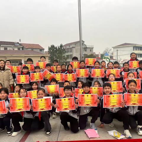 运动强体迫 启梦向未来