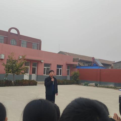 左各庄镇北陶小学秋季趣味运动会  ——享受运动快乐，绽放生命光彩