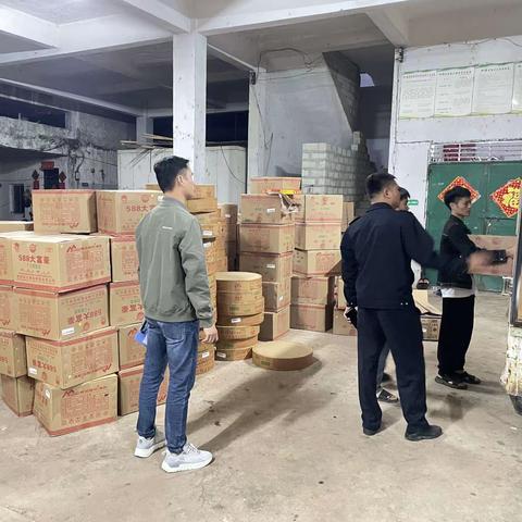 本号镇严查涉烟花爆竹违法行为