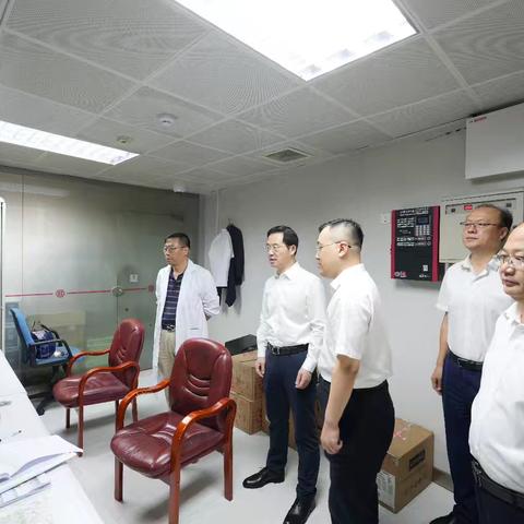 潍坊分行纪委强化节前监督检查，筑牢安全运营防线