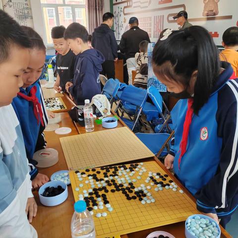 南岔县“奔跑吧 少年”围棋比赛圆满落幕，浩良河镇中学学子斩获佳绩