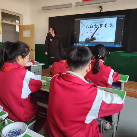 墨香满校园，书法润心田——天门口小学书法课