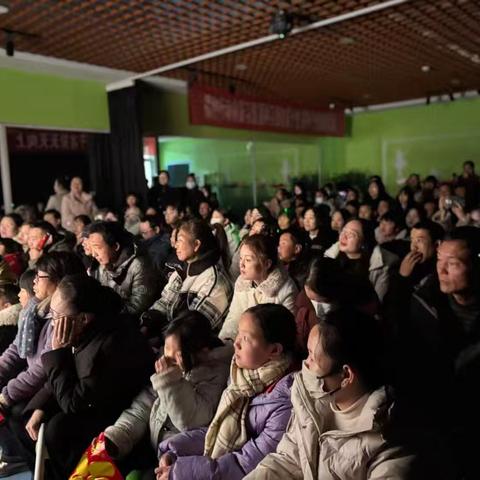 🌹🌹【倍优幼儿园】大一班“剧场闹新春 亲子阅读乐·新品发布会·美食嘉年华” 元旦主题活动圆🈵结束🔚