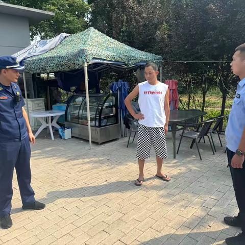 太平镇消防所联合元平路派出所对辖区餐饮场所开展检查