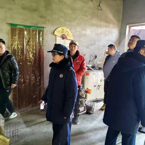 太平镇消防所联合安消办对废品回收站开展检查