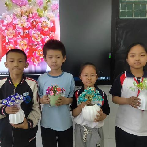 长城小学二年级5班——闪亮珠花