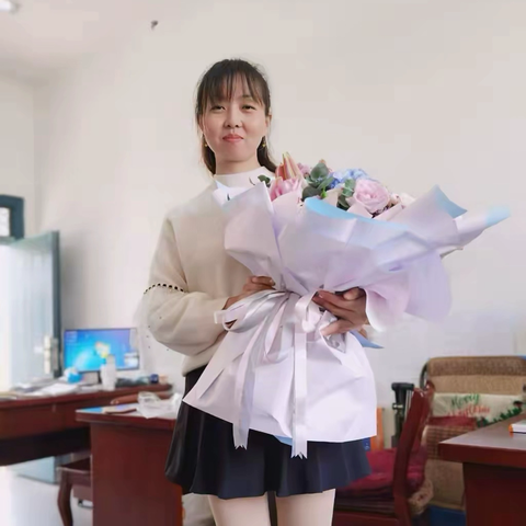 劲竹守和合雅韵  丹心酿教育醇香 --记城南小学和臻教师沈红梅