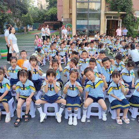 符号会说话——渝北区立人小学校附属幼儿园大一班9月纪实