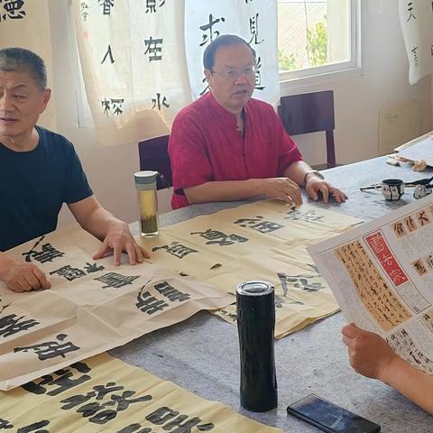 固始老年书画研究会秀水分会组织开展日常活动