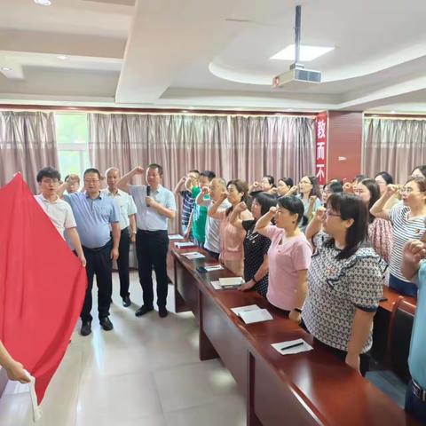 筑牢廉洁之基涵养清风正气