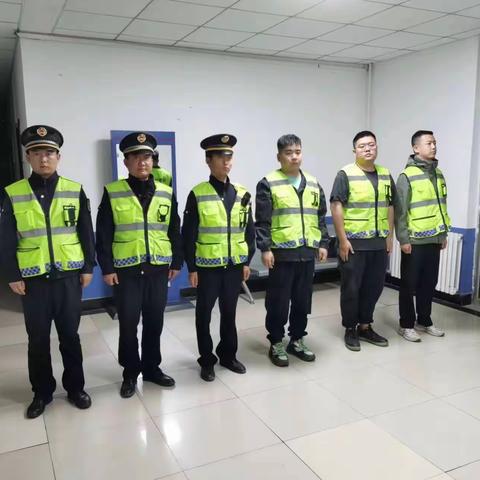 加强夜间督导检查、规范渣土清运秩序