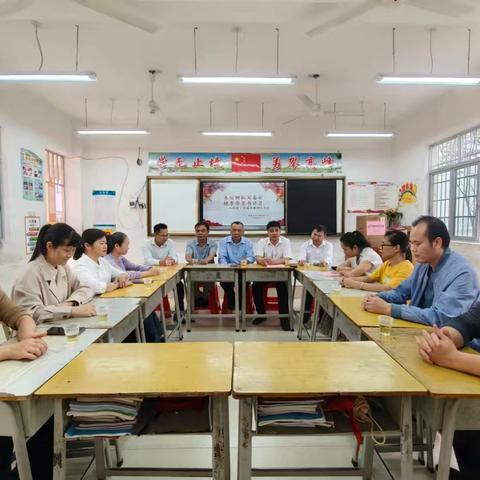 杏坛耕耘写春秋，桃李芬芳书日月——双联小学隆重举行谭少松老师、杨海锋老师退休欢送会
