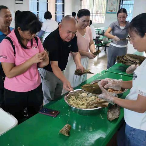 粽叶飘香迎端午，师生同乐享温情——廉江五中2025年“端午节”活动