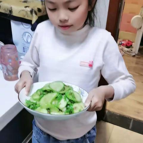 我给妈妈做餐饭