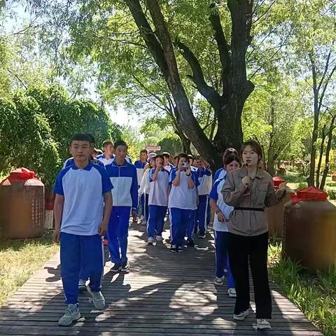 新源县职业技术学校酿酒专业师生研学之旅——伊犁酒业有限责任公司、酒文化博物馆体验之旅