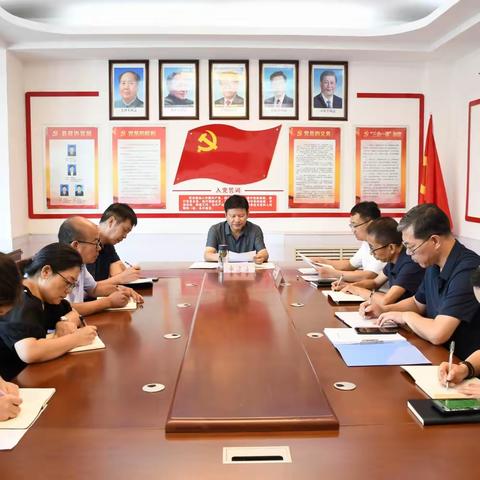 县政协副主席申建友以普通党员身份参加政协机关党支部8月份主题党日活动