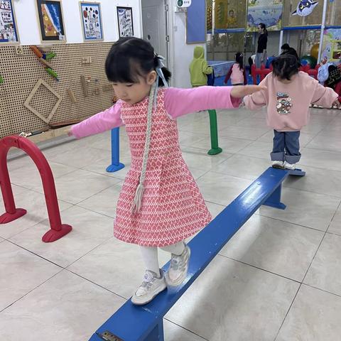 快乐的幼儿园生活——小二班一周小记