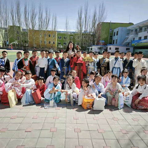行远自迩 踵事增华—和雅八小二年级七班2025—2026学年第二学期工作总结