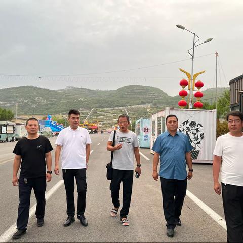 洺河综合管理中心赴峰峰矿区学习夜市规范管理经验