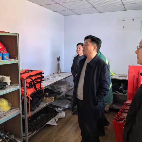 紧绷“安全弦” 守好“节前关”--城管局开展节前安全检查