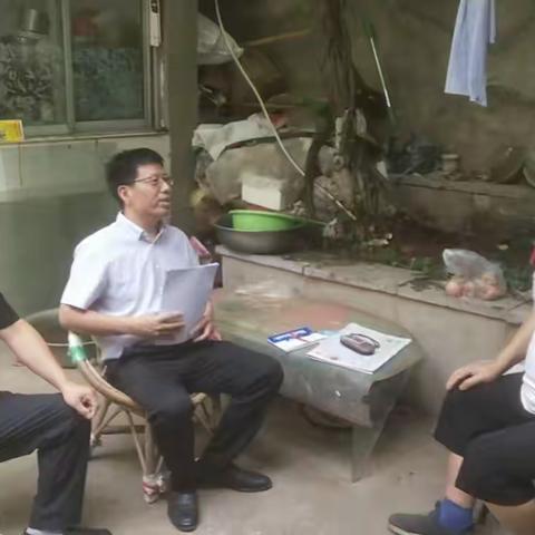 清风拂园林 初心映晚霞——园林支部开展退休党员八项规定宣讲活动