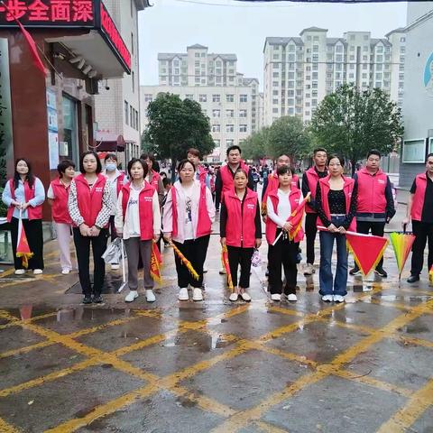 为安全站岗，为成长护航——鄢陵县人民路小学三（7）班家长安全岗值班活动