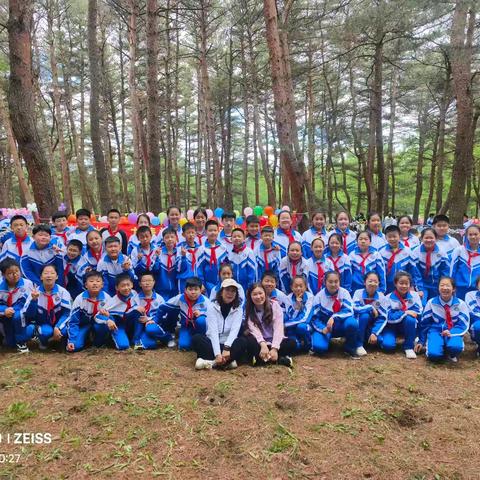 🥳“徒步相伴，友情相随”——珲春市第二实验小学校五年九班徒步行🎉