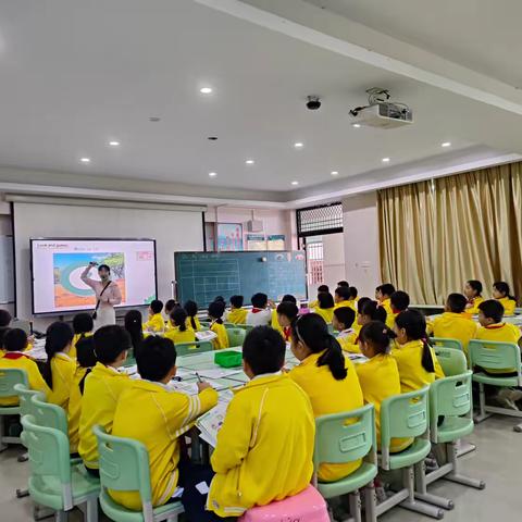 【渡远天涯·教研】名师领航，共研成长——记张艳玲小学英语卓越教师工作室莅临天涯小学开展新教材解读与展示研修活动