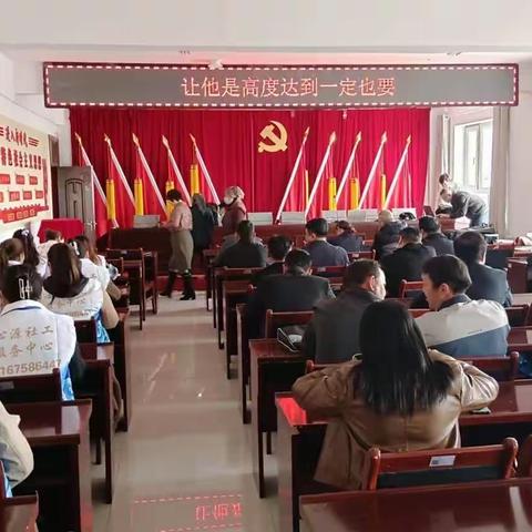 哈密市心源社会工作服务中心举办乡镇（街道）社工站能力提升培训班