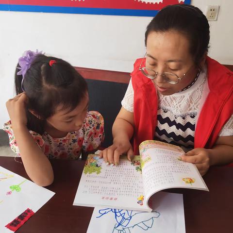 少年儿童心向党，关爱守护伴成长——红砂岗镇妇联开展“家庭教育”亲子阅读活动