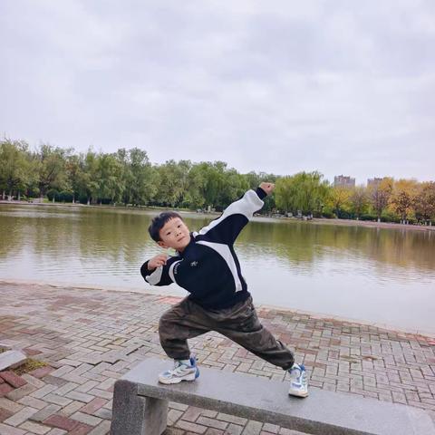 墨青斋硬笔书法优秀学员