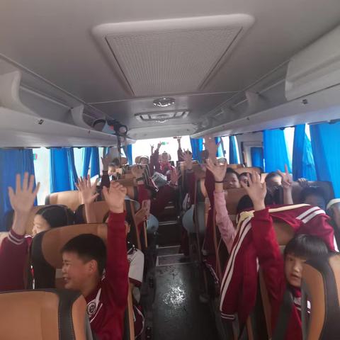 铜仁市第二十九小学五（8）班“亚木沟生态一日研学”活动纪实