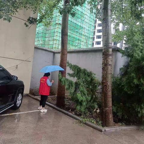风雨无阻，安全隐患不容忽视
